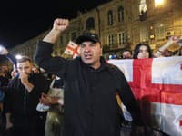 Protestujúci v Tbilisi proti zákonu o zahraničnom vplyve