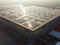 Fotovoltika na streche logistickeho centra BILLA v Seredi
