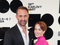 Táňa Pauhofová a Tomáš Maštalír na veľkolepej premiére filmu Vlny na MFF Karlovy Vary