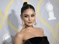 Vanessa Hudgens 