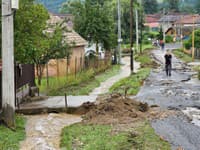 Následky silnej búrky v obci Mníšek nad Hnilcom