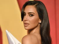 NECHUTNOSŤ Kim Kardashian: Do tváre si nechala vstreknúť SPERMIE z lososa!