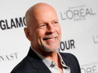 Vážne chorý Bruce Willis (69) sa po dlhom čase objavil na verejnosti: Takto dnes vyzerá legendárny herec!