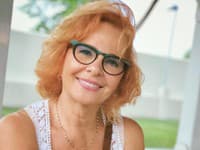 TRAGÉDIA v rodine OBĽÚBENEJ slovenskej herečky: Jej jediný syn ZOMREL pri tom, čo MILOVAL!