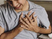 Tiká vám ČASOVANÁ BOMBA: Lekárka varuje, TÁTO bežná ranná rutina zvyšuje riziko SRDCOVÉHO INFARKTU o 90 percent!