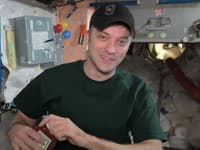 VIDEO Astronaut z NASA predviedol, čo sa deje s kečupom vo vesmíre: Tento záber z hlavy NIKDY nedostanete!