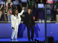 Oprah Winfrey a Kamala Harrisová