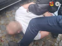 V byte objavili zmrzačené telo! Čech (25) zaškrtil ženu (†51) a potom ju znetvoril žieravinou