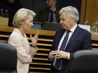 Ursula von der Leyenová a Didier Reynders