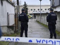 Dráma na základnej škole! Muž zabil sedemročné dieťa, ďalších ľudí zranil