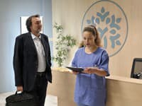 Ady Hajdu hrá v seriáli Dotyk života primára gynekologicko-pôrodníckeho oddelenia