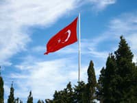 Opozičnému primátorovi Istanbulu hrozí väzenie i zákaz verejného účinkovania