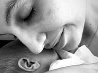 Sabrina porodila syna