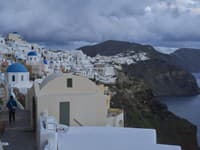 Zemetrasenie postihlo Santorini.