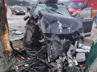 Smrteľná nehoda v Rajeckých Tepliciach: Zrážka dvoch áut skončila tragicky, v aute sedelo aj dieťa!