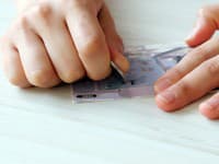 Hotový dar od Boha: Zdravotná sestra vyhrala v lotérii takmer milión eur! Los vraj schovala do...