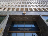 Parlament posunul do druhého čítania viaceré zákony vrátane elektronických komunikácií a dopravy