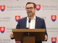 Marek Krajčí kritizuje ministra Šaška: Peniaze na platy a limuzíny sú, ale na inovatívne lieky nie