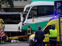 Pri zrážke autobusov v Barcelone sa zranilo 34 ľudí: Štyria sú v kritickom stave