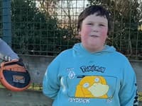 Chlapec (10) mal plné zuby šikany kvôli svojej váhe: VIDEO Jeho premena vám vyrazí dych! Rodičia mu ďakujú