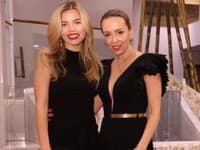 Herečka Kristína Sisková prišla na galavečer po boku oslnivej plavovlásky. Neuveríte, kto to je!