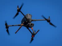 Neznani droni vdrli na območje japonske jedrske elektrarne