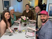 Známy pekár sa môže hanbiť: Takýmto DRINKOM pohostil VÝCHODNIAR kolegov v Bez servítky?!