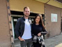 Samo Tomeček randí s Beátou Rusnákovou