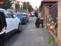 Pred domom Dády Patrasovej vzniklo pietne miesto na pamiatku Aničky Slováčkovej.