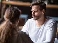 Páni, hovorí vám TIETO frázy aj vaša polovička? Nemyslí to s vami vážne, varuje odborníčka
