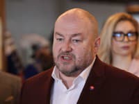 Huliak sa chce na koaličnej rade pýtať na tému renty pre generálneho prokurátora
