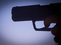 Nemecká polícia žiada celoštátny zákaz zbraní vo verejnej doprave