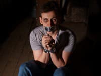 Prípad, z ktorého mrazí: FOTO Nevlastná matka 20 rokov väznila muža (32) v skrini! Prvýkrát prehovoril