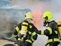 Pri požiari prišlo 14 ľudí o domov: V obci Poša vyhlásili mimoriadnu situáciu