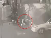 Hrôzostrašný incident: Mladá 27-ročná žena porodila na ulici, dieťa odložila za črepníky a vrátila sa na párty!