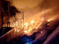 Požiar v ázijskej časti Ruska: Horia porasty na 210-tisíc hektároch, ohrozené sú aj ľudské obydlia