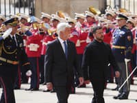 AKTUÁLNE Volodymyr Zelenskyj je v Prahe: FOTO Veľké manévre, jeho príchod tajili!