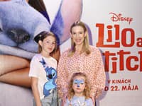 Premiéra rodinnej komédie Lilo a Stitch, Lucia Forman Habancová s dcérami Larou a Nelou.