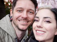 Známy hudobník (†39) zahynul pri PÁDE LIETADLA: Smutné slová snúbenice... Zomrel v deň VÝROČIA!