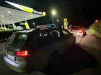 Jazdil pod vplyvom drog: Policajti zo Zlatých Moraviec odhalili vodiča s kokaínom v tele