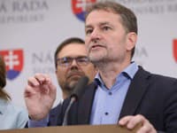 Koalícia čelí napätiu pri vetovaných zákonoch: Opozícia varuje pred stratou eurofondov po odkaze z Nemecka
