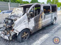 Bratislavskí hasiči zasahovali za Sitinou pri požiari dodávky