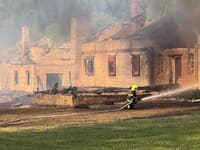 Požiar rekreačných chát v Spišskej Novej Vsi