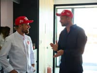 Peter Sagan si pripravil vlastnú bagetu, moderátorsky mu asistoval Richard Lintner