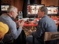 Kameraman Juraj Chlpík a režisér Braňo Mišík 