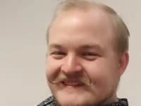 Artur Štaidl sa zmenil na nepoznanie.