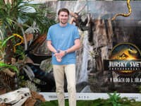 Premiéra filmu Jurský svet: Znovuzrodenie. Na snímke Dárius Koči