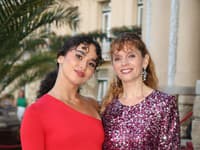 Módna prehliadka Fera Mikloška, Karina Qayumová s maminou