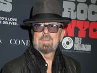 Dave Stewart iz skupine Eurythmics hospitaliziran pred nastopom v Sloveniji