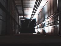 Žena preživela trk letala in padec dvigala v Empire State Building